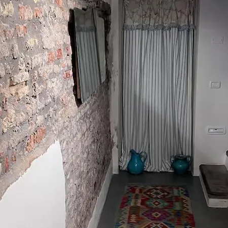 Lägenhet La Casetta Nel Cerchio *